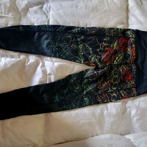 CVG Dressed to kill carpis retired